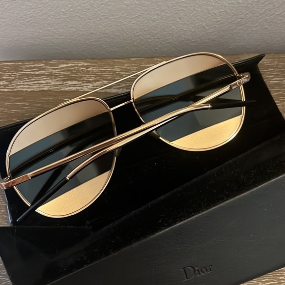 Christian Dior gold sunglasses - Picture 3 of 10